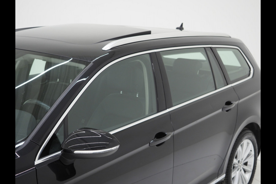 Volkswagen Passat Variant 1.4 TSI PHEV GTE | Panoramadak | Adapative Cruise | Leder/Alcantara | Trekhaak