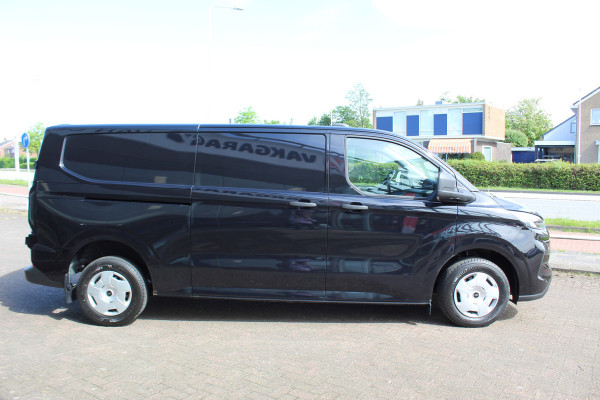 Ford Transit Custom 320 2.0-136pk TDCI L2H1 ´Trend´ schuifdeur li.+re. ! Profiteer nu nog van BPM voordeel  2024 ! , uit voorraad leverbaar Camera, LED koplampen, Cruise Control, Aut. Airco, Navigatie by Apple / Android, verwarmd voorraam etc.