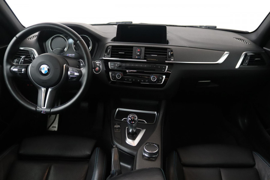 BMW 2 Serie Coupé M2 DCT FACELIFT (DEALER ONDERHOUDEN, PANO, STOELVERWARMING, CARBON, CAMERA, NAVIGATIE, IN ZEER GOEDE STAAT)