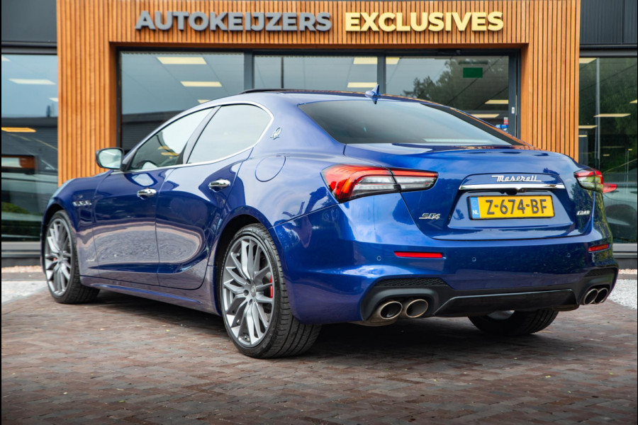 Maserati Ghibli 3.0 V6 S Q4 Ribelle Schuifdak Adapt. Cruise Alcantara hemel