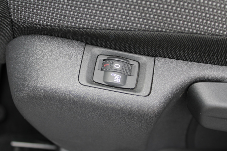Citroën C3 Aircross 1.2 PureTech Feel | Verwarmbare Voorstoelen | Apple Carplay/Android Auto | Automatische Airco