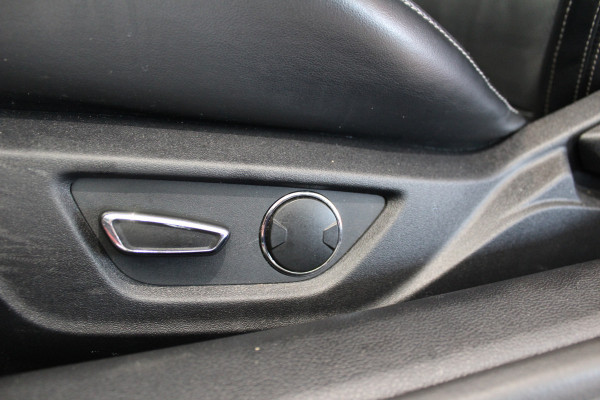 Ford Mustang Fastback 2.3 EcoBoost | Leder | Camera | Onderhoudshistorie