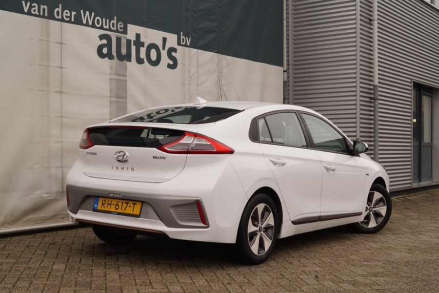 Hyundai IONIQ Comfort EV Limited Automaat -NAVI-ECC-PDC-