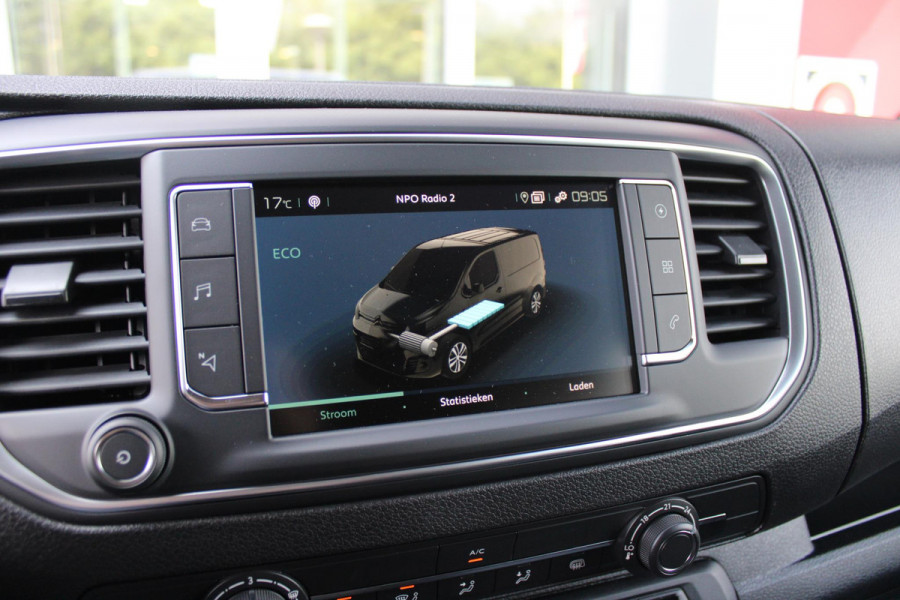Citroën ë-Jumpy L3 136PK AUTOMAAT DC 75 kWh | 18 STUKS OP VOORRAAD! | DUBBELE CABINE | NAVIGATIE 10" TOUCHSCREEN | APPLE CARPLAY/ANDROID AUTO | ACHTERUITRIJ CAMERA | CRUISE CONTROL | 6-ZITS | REGEN/LICHT SENSOR | DAB+ RADIO | NIEUWE BUS! |