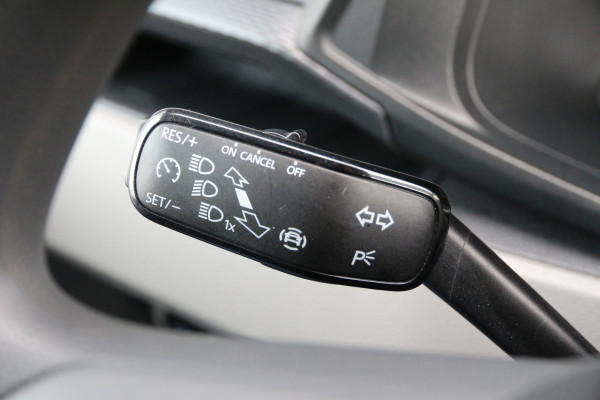 Volkswagen Transporter 2.0 TDI 150 | Aut. | L2H1 | LED | Standkachel | Cruise | Airco..