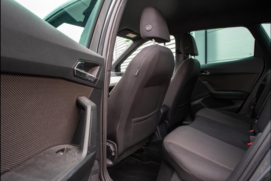 Seat Arona 1.0 TSI Xcellence Business Intense Navi keyless Carplay Cruise Clima Camera 17''LM