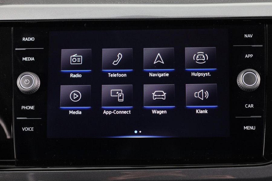 Volkswagen Polo 1.0 TSI Style 95 pk | Navigatie | LM-velgen|Parkeersensoren | Digital display| Adaptieve cruise control|