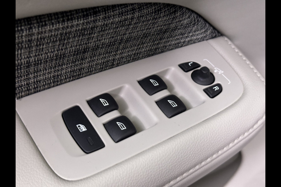 Volvo V60 2.0 B3 Business Pro Aut. | Panodak | Trekhaak af Fabriek | Adaptive Cruise | Camera | Harman Kardon | Apple Carplay | DAB | Navi | Blis |
