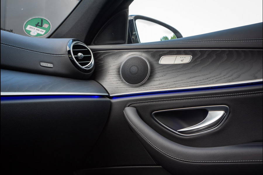 Mercedes-Benz E-Klasse 300 de AMG Panodak Ambient Widescreen ACC Camera Trekhaak