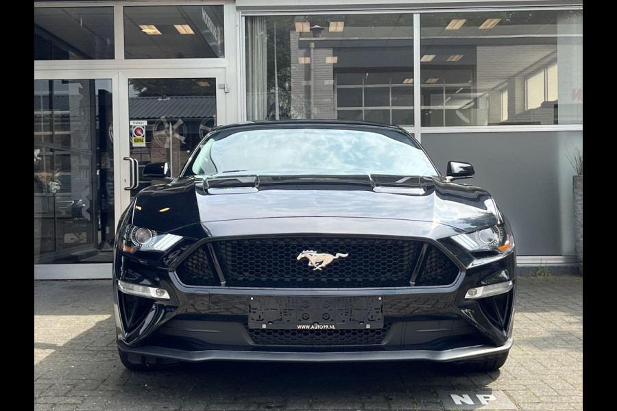 Ford Mustang Fastback 2.3 EcoBoost PREMIUM PACKAGE / CLIMA / CRUISE / NAVI