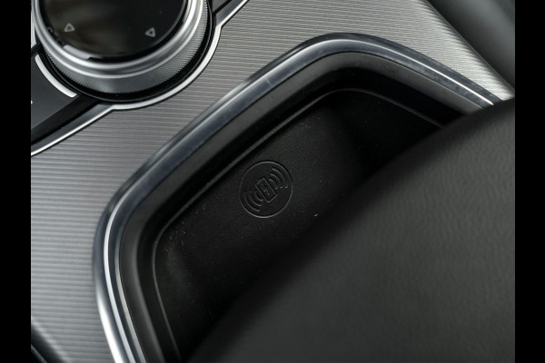 Alfa Romeo Giulia 2.2 230pk | MY21 | Veloce stoelen | Adapt. cruise | 19 inch Q | Camera