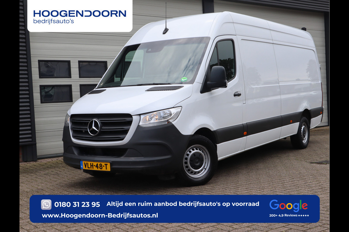 Mercedes-Benz Sprinter 319 CDI 3.0 V6 Automaat L3H2 Euro 6 - MBUX - Trekhaak 3.5t KG