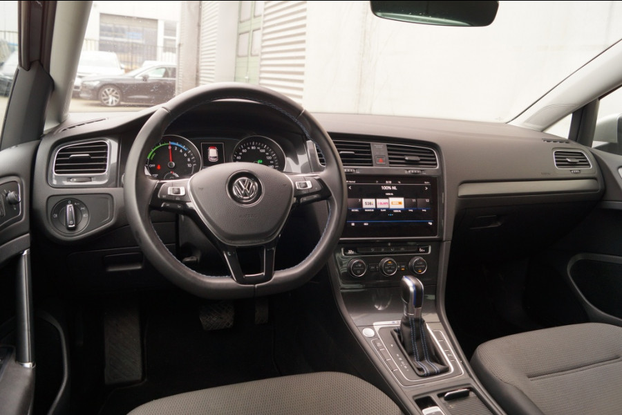 Volkswagen e-Golf e-Golf Automaat -NAVI-ACC-LED-ECC-PDC-