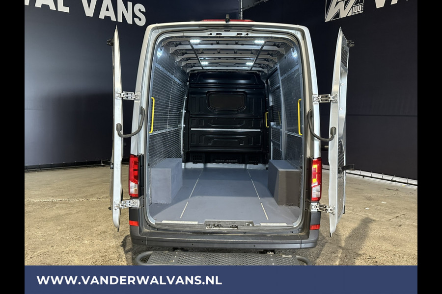 Volkswagen Crafter 2.0 TDI 140pk L3H3 L2H2 Euro6 Airco | Cruisecontrol | Camera | Apple Carplay Android Auto, Parkeersensoren, Bijrijdersbank, 3000kg Trekvermogen