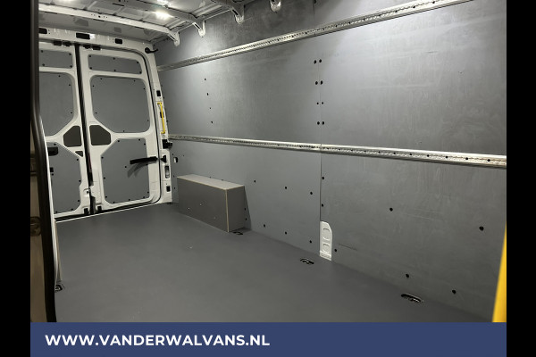 Volkswagen Crafter 2.0TDI 140pk **BPM VRIJ voor de Ondernemer** L4H3 L3H2 Euro6 Airco | Camera | Apple Carplay | Parkeersensoren Android Auto, Bijrijdersbank, 3000kg Trekvermogen