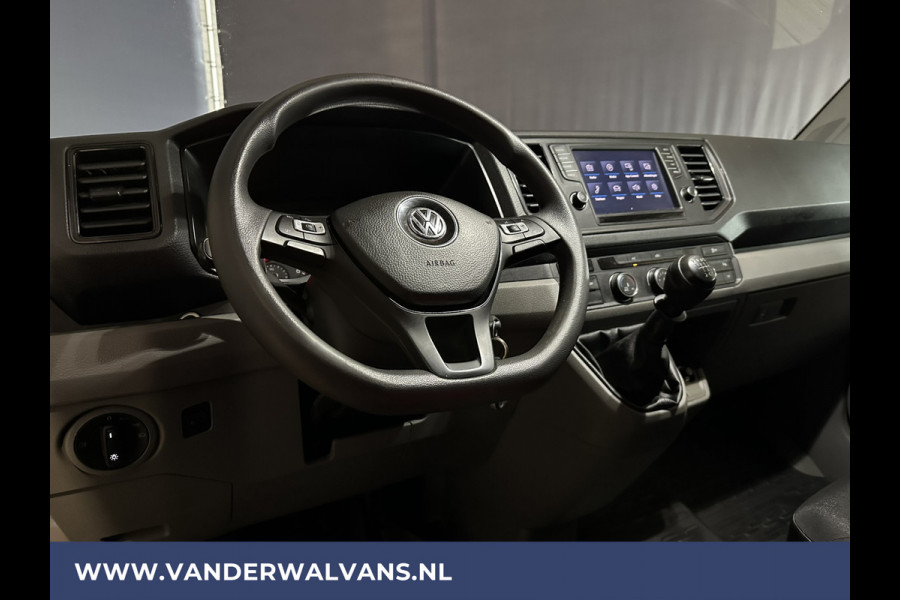 Volkswagen Crafter 2.0 TDI 140pk L3H3 L2H2 Euro6 Airco | Camera | Apple Carplay | Cruisecontrol Android Auto, Chauffeursstoel, Parkeersensoren, Bijrijdersbank, 3000kg Trekvermogen