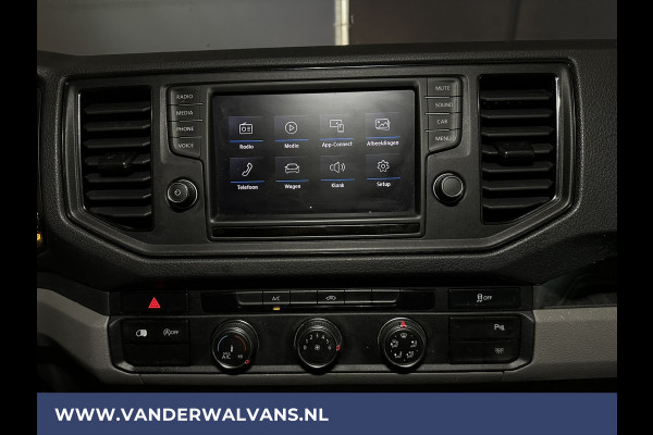 Volkswagen Crafter 2.0 TDI 140pk L3H3 L2H2 Euro6 Airco | 3000kg Trekvermogen | Camera | Apple Carplay | Cruisecontrol Android Auto, Chauffeursstoel, Parkeersensoren, Bijrijdersbank,