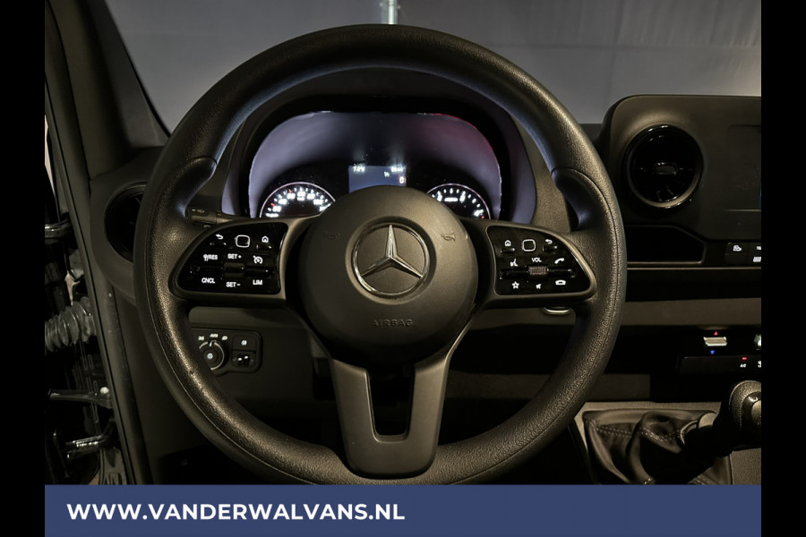 Mercedes-Benz Sprinter 317 CDI 170pk **BPM VRIJ voor de Ondernemer** L3H2 Euro6 Airco | Camera | Apple Carplay | Cruisecontrol | Stoelverwarming Chauffeursstoel, Bijrijdersbank, Android Auto, MBUX