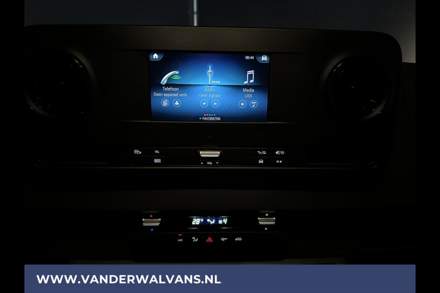 Mercedes-Benz Sprinter 317 CDI 170pk L3H2 Euro6 Airco | Camera | Apple Carplay | Cruisecontrol Chauffeursstoel, Bijrijdersbank, Android Auto, MBUX