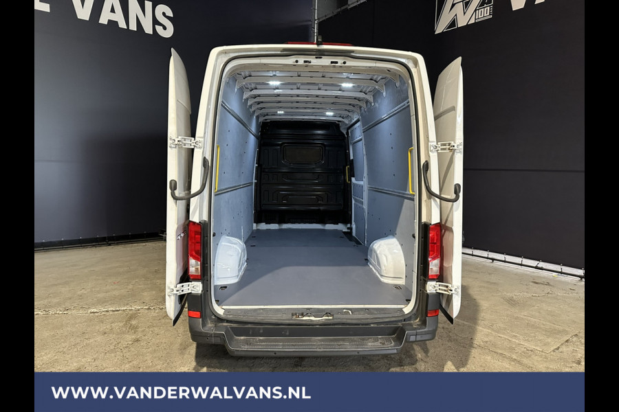 Volkswagen Crafter 2.0 TDI 140pk L4H3 L3H2 Euro6 Airco | Camera | Apple Carplay | Parkeersensoren Android Auto, Bijrijdersbank, 3000kg Trekvermogen