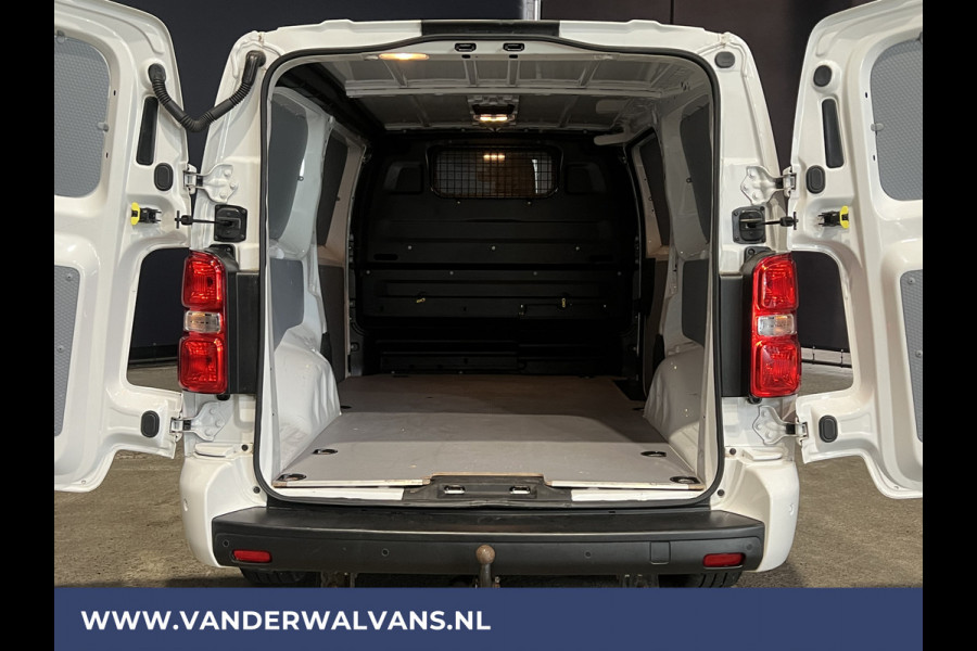 Citroën Jumpy 2.0 BlueHDI 123pk L3H1 Euro6 Airco | Camera | 2500kg Trekhaak | Apple Carplay | Android Auto Cruisecontrol, Parkeersensoren, Stoelverwarming, Bijrijdersbank