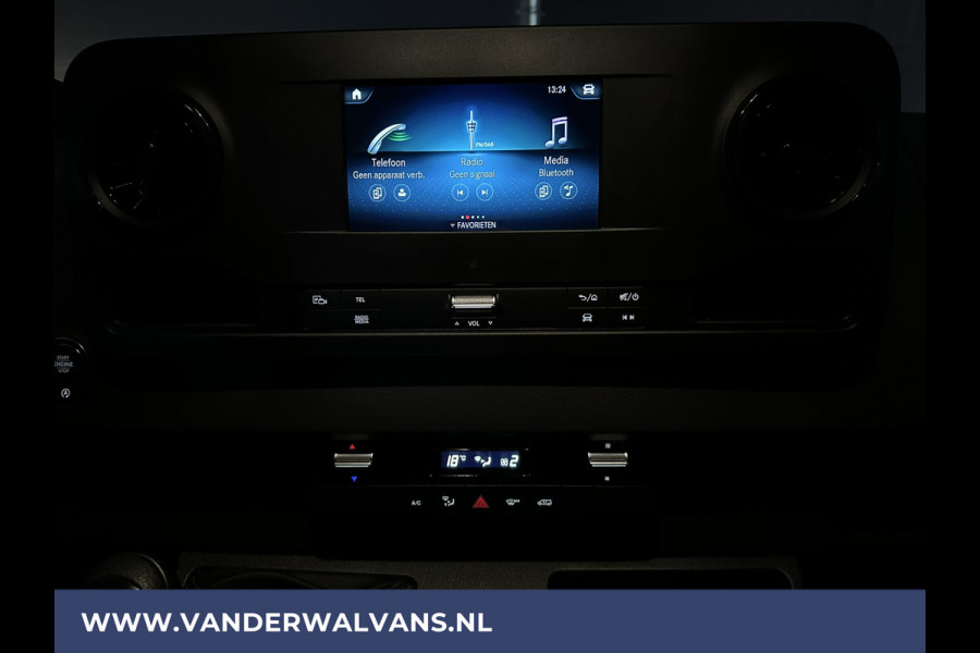 Mercedes-Benz Sprinter 317 CDI 170pk L3H2 Euro6 Airco | Camera | Apple Carplay | Cruisecontrol Chauffeursstoel, Bijrijdersbank, Android Auto, stoelverwarming, MBUX