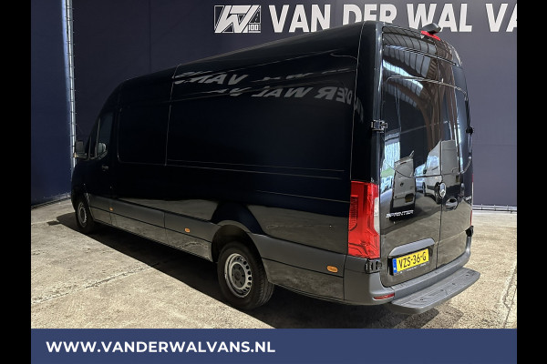 Mercedes-Benz Sprinter 317 CDI 170pk L3H2 Euro6 Airco | Stoelverwarming | Cruisecontrol | Camera Chauffeursstoel, 270graden achterdeuren, Apple carplay + Android auto, MBUX