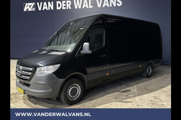 Mercedes-Benz Sprinter 317 CDI 170pk L3H2 Euro6 Airco | Stoelverwarming | Cruisecontrol | Camera Chauffeursstoel, 270graden achterdeuren, Apple carplay + Android auto, MBUX