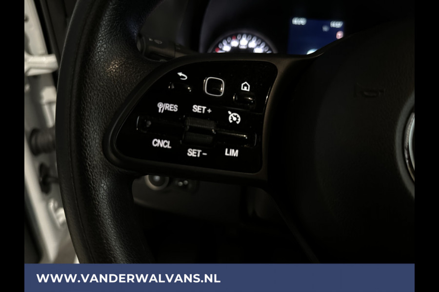 Mercedes-Benz Sprinter 317 CDI 170pk L3H2 Euro6 Airco | Camera | Cruisecontrol | Apple Carplay | Stoelverwarming, Bijrijdersbank, MBUX, Android auto