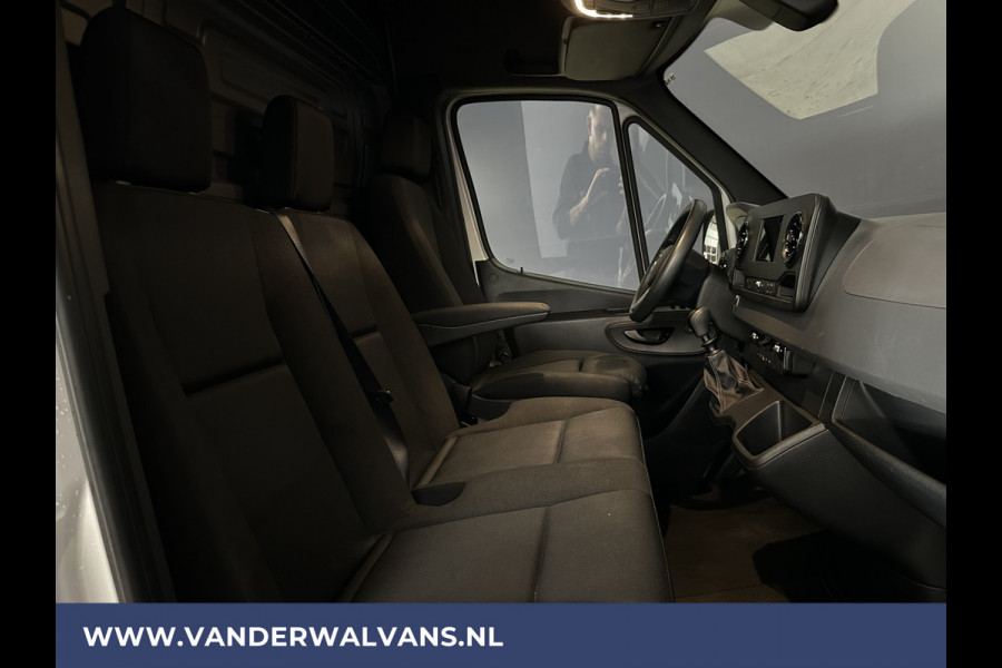 Mercedes-Benz Sprinter 317 CDI 170pk L3H2 Euro6 Airco | Camera | Cruisecontrol | Apple Carplay | Stoelverwarming, Bijrijdersbank, MBUX, Android auto