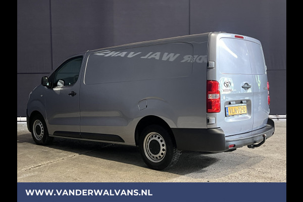 Toyota ProAce 2.0 D-4D 122pk L3H1 XL Euro6 Airco | 2500kg Trekhaak | Navigatie | Parkeersensoren Bijrijdersbank, cruisecontrol, apple carplay, android auto