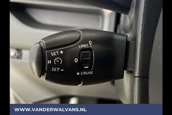 Toyota ProAce 2.0 D-4D 122pk L3H1 XL Euro6 Airco | 2500kg Trekhaak | Navigatie | Parkeersensoren Bijrijdersbank, cruisecontrol, apple carplay, android auto