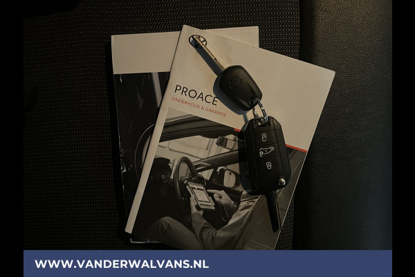 Toyota ProAce 2.0 D-4D 122pk L3H1 XL Euro6 Airco | 2500kg Trekhaak | Navigatie | Parkeersensoren Bijrijdersbank, cruisecontrol, apple carplay, android auto