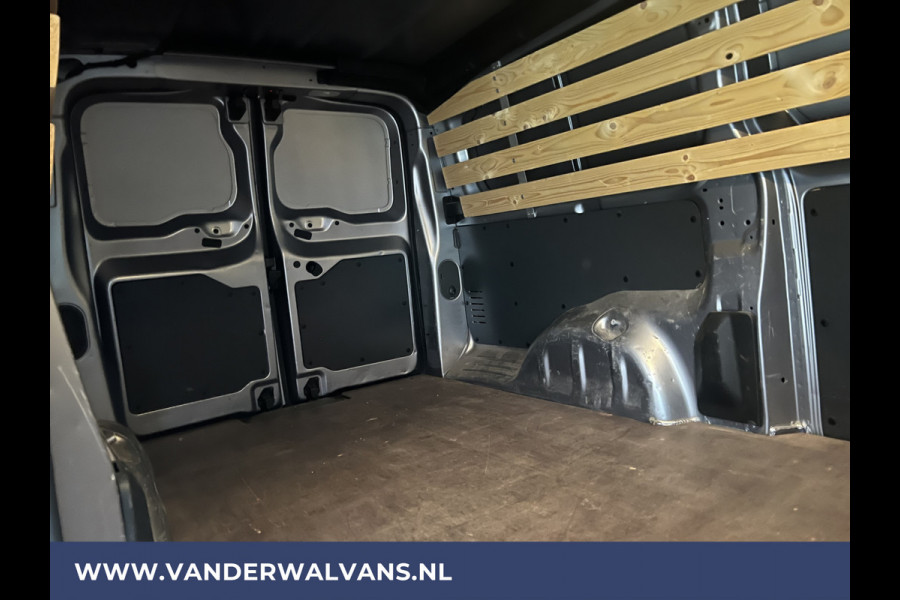 Toyota ProAce 2.0 D-4D 122pk L3H1 XL Euro6 Airco | 2500kg Trekhaak | Navigatie | Parkeersensoren Bijrijdersbank, cruisecontrol, apple carplay, android auto