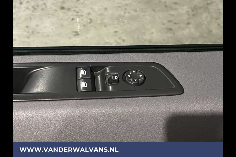 Toyota ProAce 2.0 D-4D 122pk L3H1 XL Euro6 Airco | 2500kg Trekhaak | Navigatie | Parkeersensoren Bijrijdersbank, cruisecontrol, apple carplay, android auto