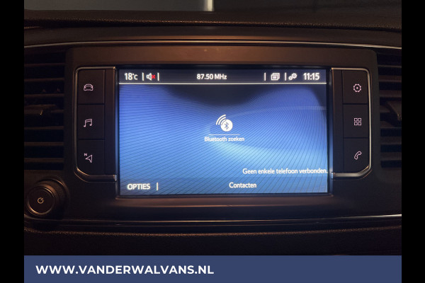 Toyota ProAce 2.0 D-4D 122pk L3H1 XL Euro6 Airco | 2500kg Trekhaak | Navigatie | Parkeersensoren Bijrijdersbank, cruisecontrol, apple carplay, android auto