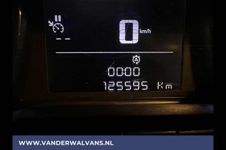 Toyota ProAce 2.0 D-4D 122pk L3H1 XL Euro6 Airco | 2500kg Trekhaak | Navigatie | Parkeersensoren Bijrijdersbank, cruisecontrol, apple carplay, android auto