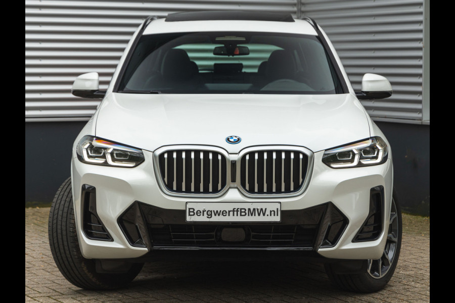 BMW X3 xDrive30e M-Sport - Pano - Driving Ass Prof - Trekhaak - Memory