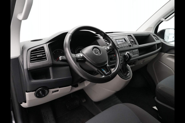 Volkswagen Transporter 2.0 TDI 150pk DSG L2H1 Comfortline Trekhaak Pdc Cruise Bluetooth