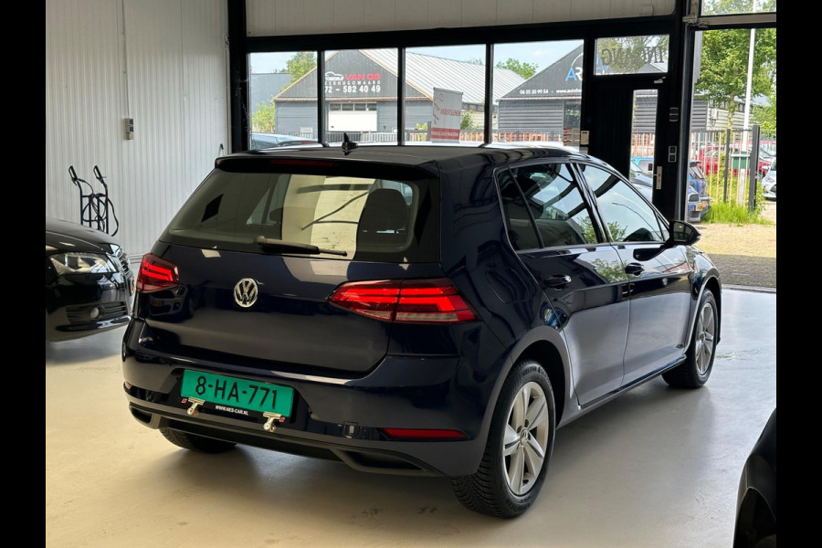 Volkswagen Golf 1.0 TSI Trendline