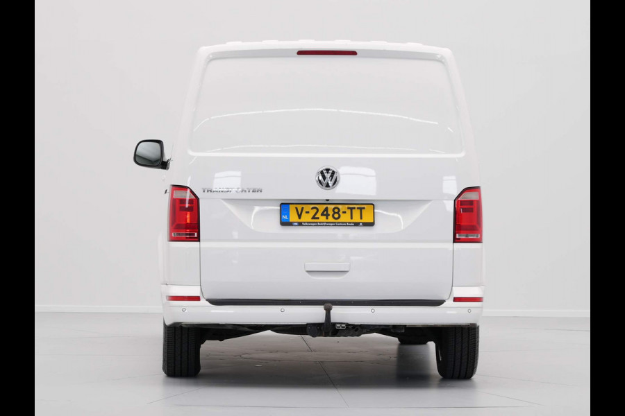 Volkswagen Transporter 2.0 TDI 150pk DSG L2H1 Highline Navigatie Trekhaak Camera Carplay