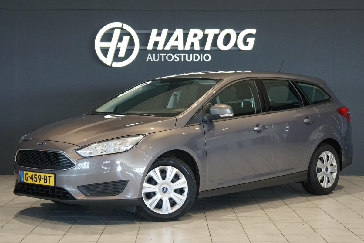 Ford Focus Wagon 1.0 + STOEL/STUURVERWARMING