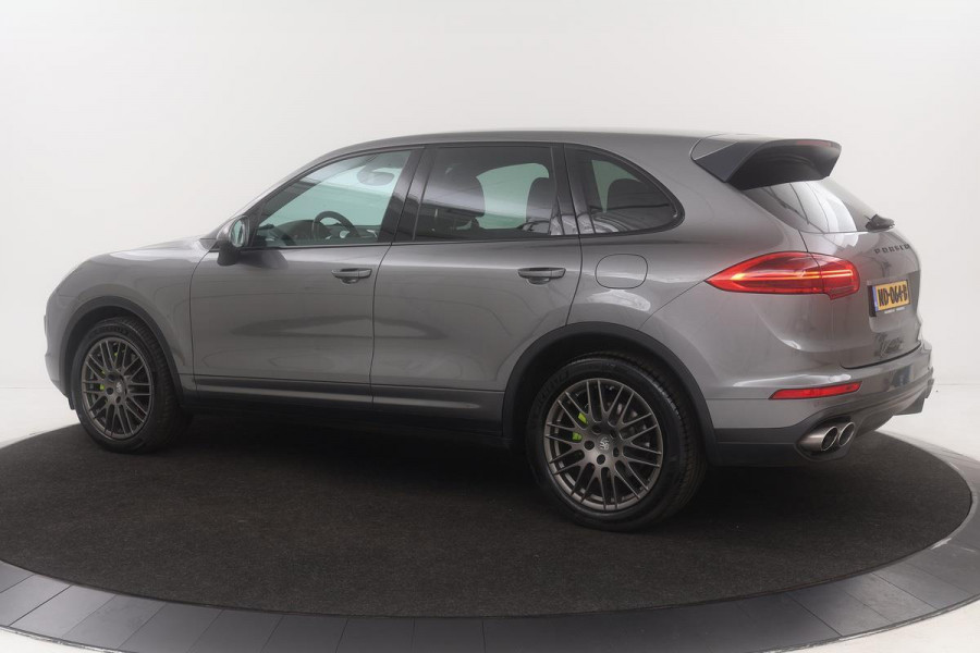 Porsche Cayenne 3.0 S E-Hybrid | Leder | Bose | Carplay | Navigatie | Xenon | Climate control | PDC | Bluetooth | Cruise control