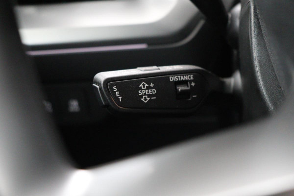 Audi Q4 e-tron 40 Launch Edition Advanced 77 kWh | Adaptive Cruise | Warmtepomp | Head-up | Stoel & Stuurverwarming | Camera