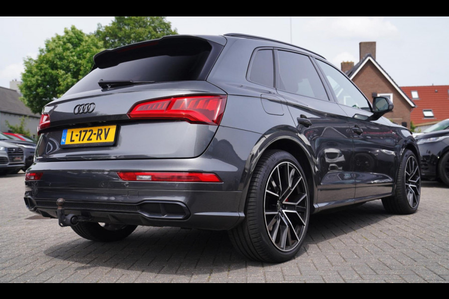 Audi SQ5 3.0 TFSI SQ5 Quattro | Panorama | Elektrische trekhaak | Luchtvering | Adaptieve Cruise | Motorsound | Head up display