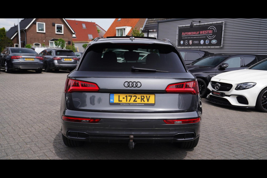 Audi SQ5 3.0 TFSI SQ5 Quattro | Panorama | Elektrische trekhaak | Luchtvering | Adaptieve Cruise | Motorsound | Head up display