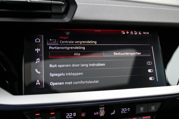Audi A3 Limousine 35 1.5 TFSI S Edition One S-line 150pk S-Tronic|Lederen kuipstoelen|Virtual Cockpit|Panoramadak|LED Matrix|Black