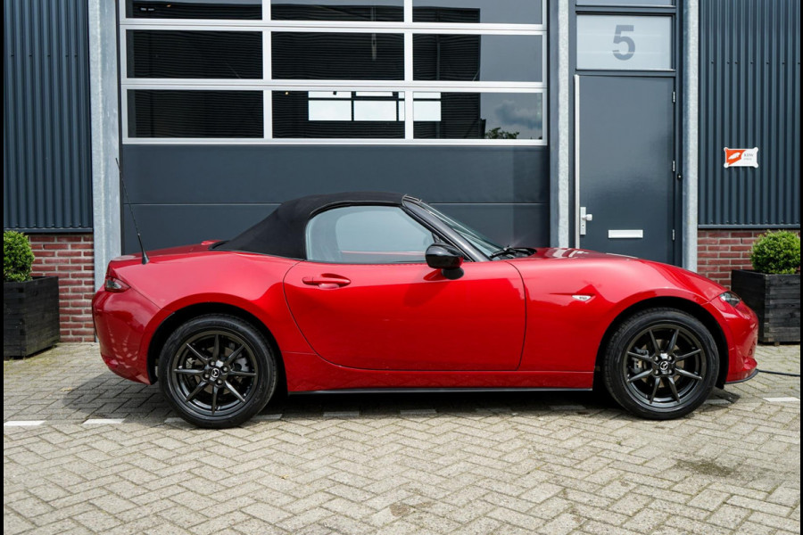 Mazda MX-5 1.5 SkyActiv-G 131 TS, Stoelverwarming, Leder, Navigatie, DA, Lane departure warning, Cruisecontrol, 16 inch LM-velgen