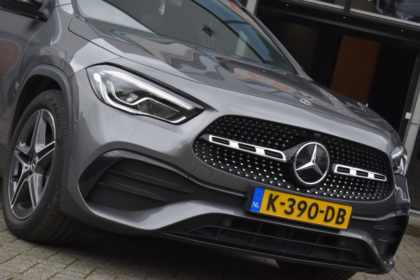 Mercedes-Benz GLA 200 Business Solution AMG Pano Camera Navi