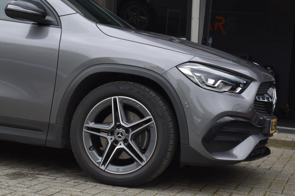 Mercedes-Benz GLA 200 Business Solution AMG Pano Camera Navi